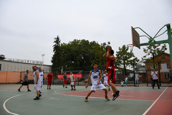 篮球2.jpg