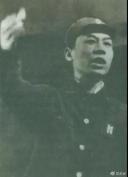 1943年，刘少奇在延安.jpg
